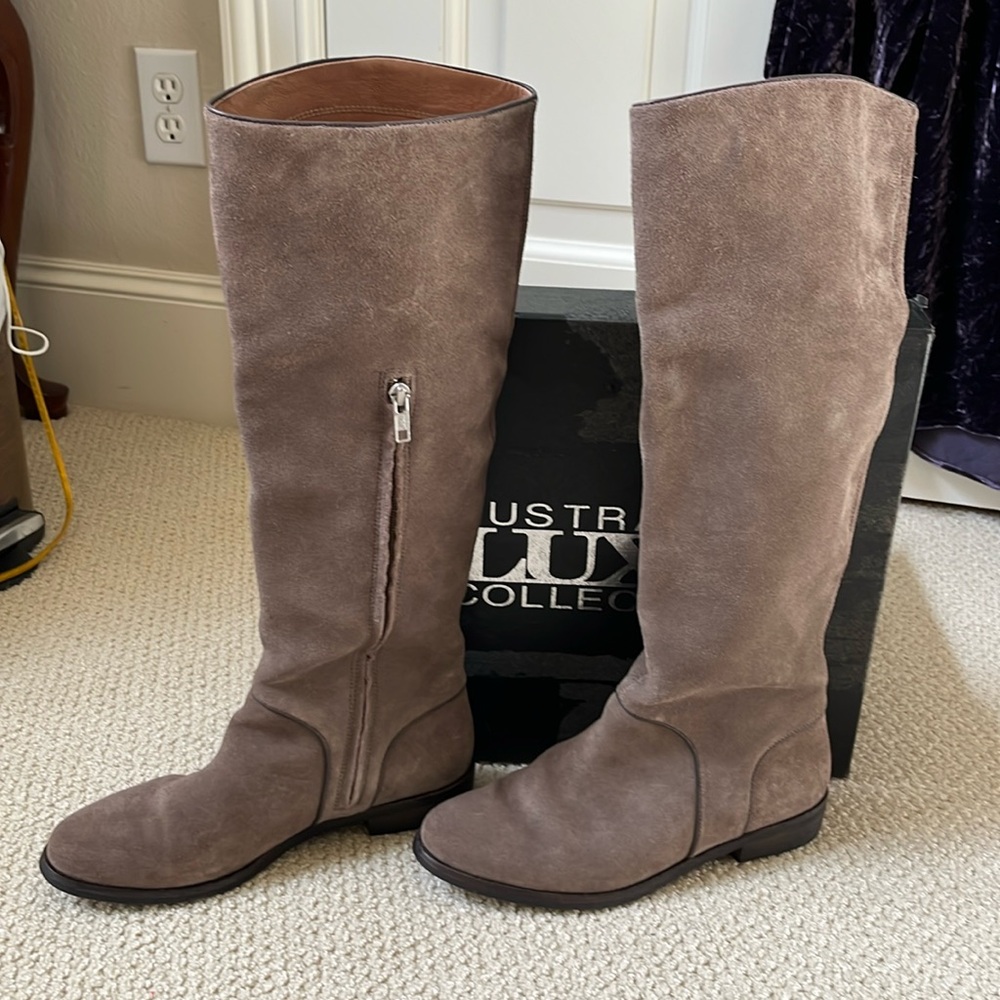 UGG Gray Daley Gracen Suede Tall Riding Boots 8